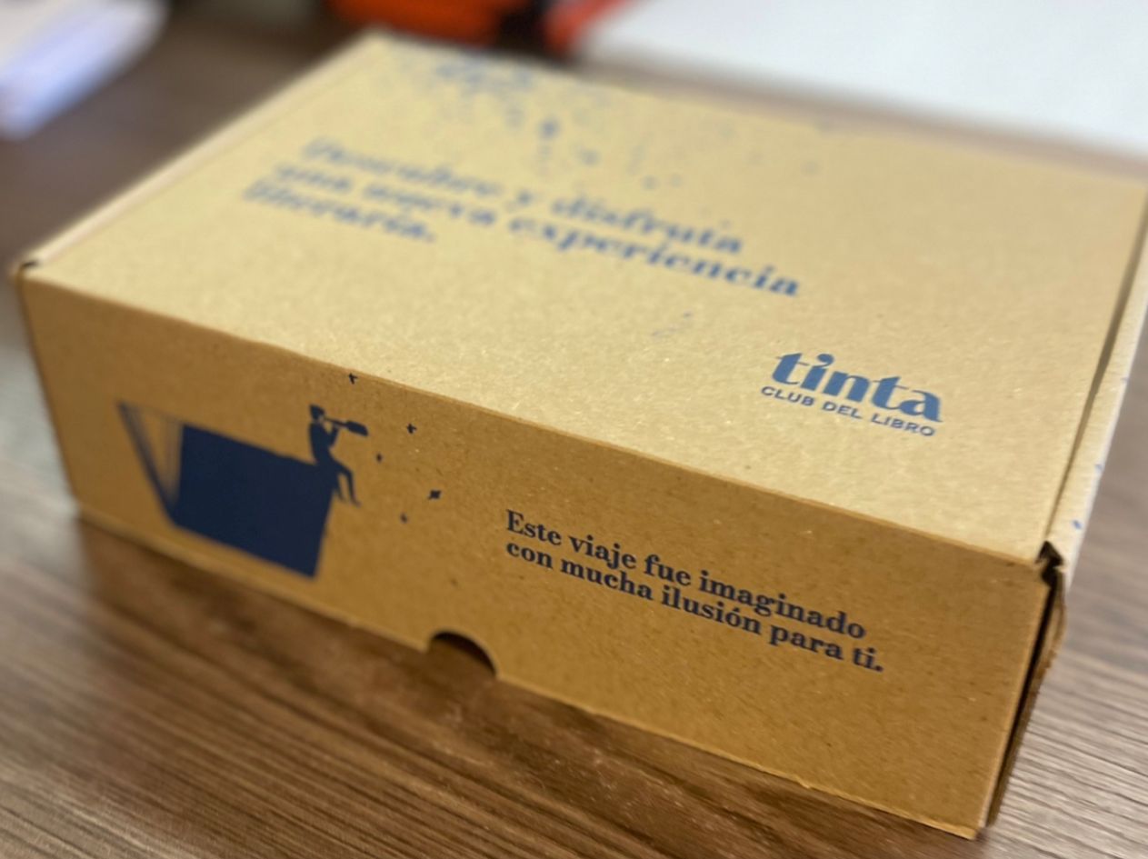 Caja literaria - Tinta Club del Libro