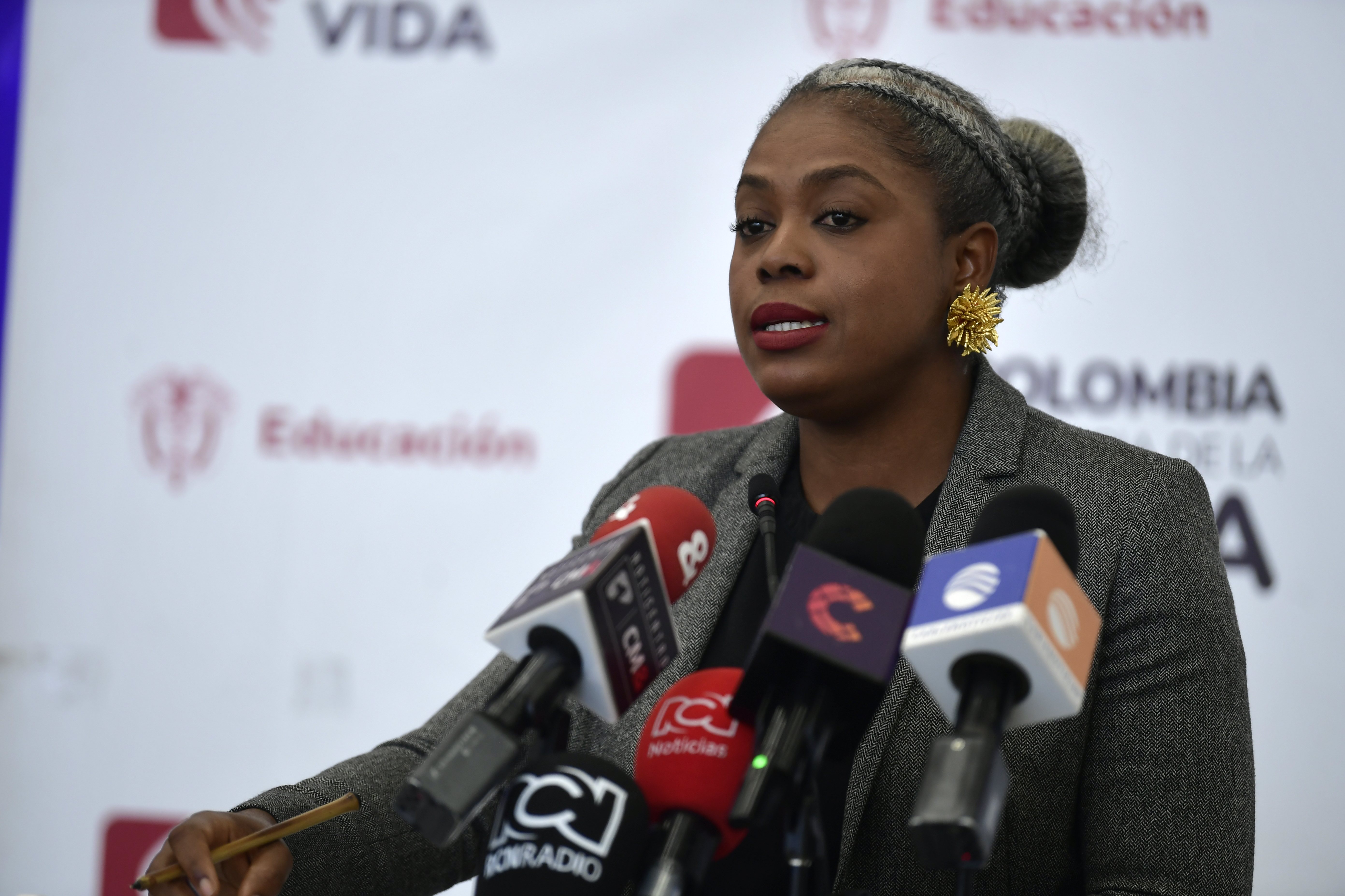 Ministra de Educación Nacional, presentó a la opinión pública la nueva Política de Gratuidad 'Puedo Estudiar' y los requisitos para aplicar a las 67 instituciones de educación superior públicas.