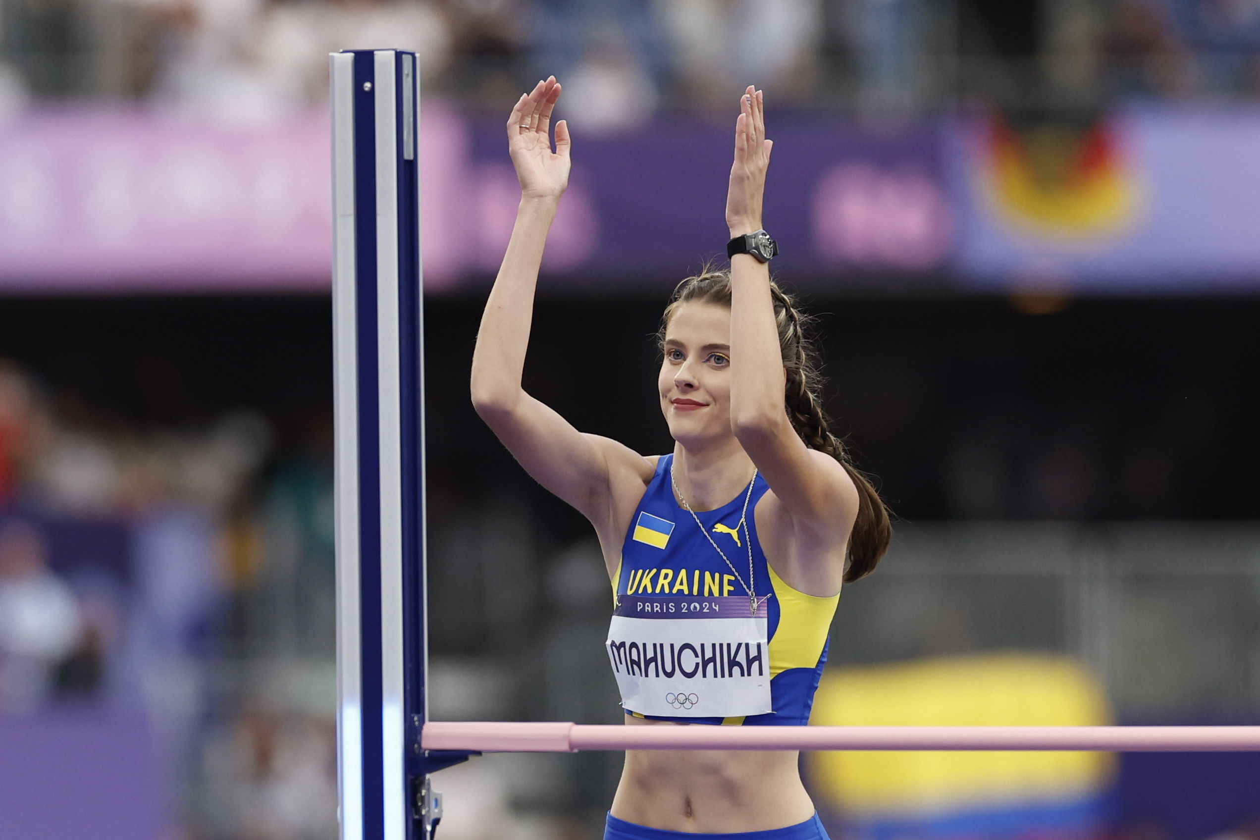 Atleta ucraniana que ganó oro en París 2024 donó su premio a refugios de animales