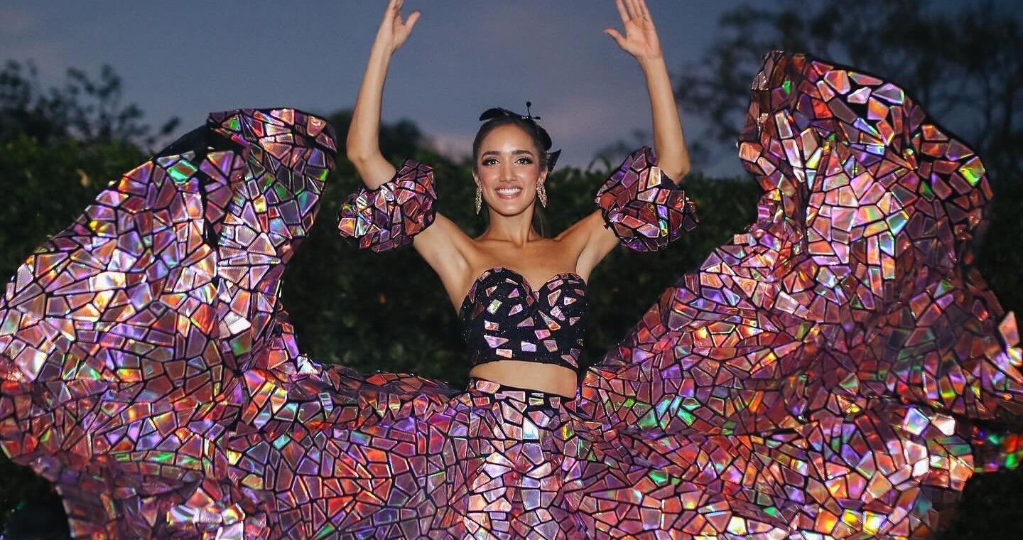 Video: Melissa Cure, Reina del Carnaval de Barranquilla, sufrió aparatosa caída
