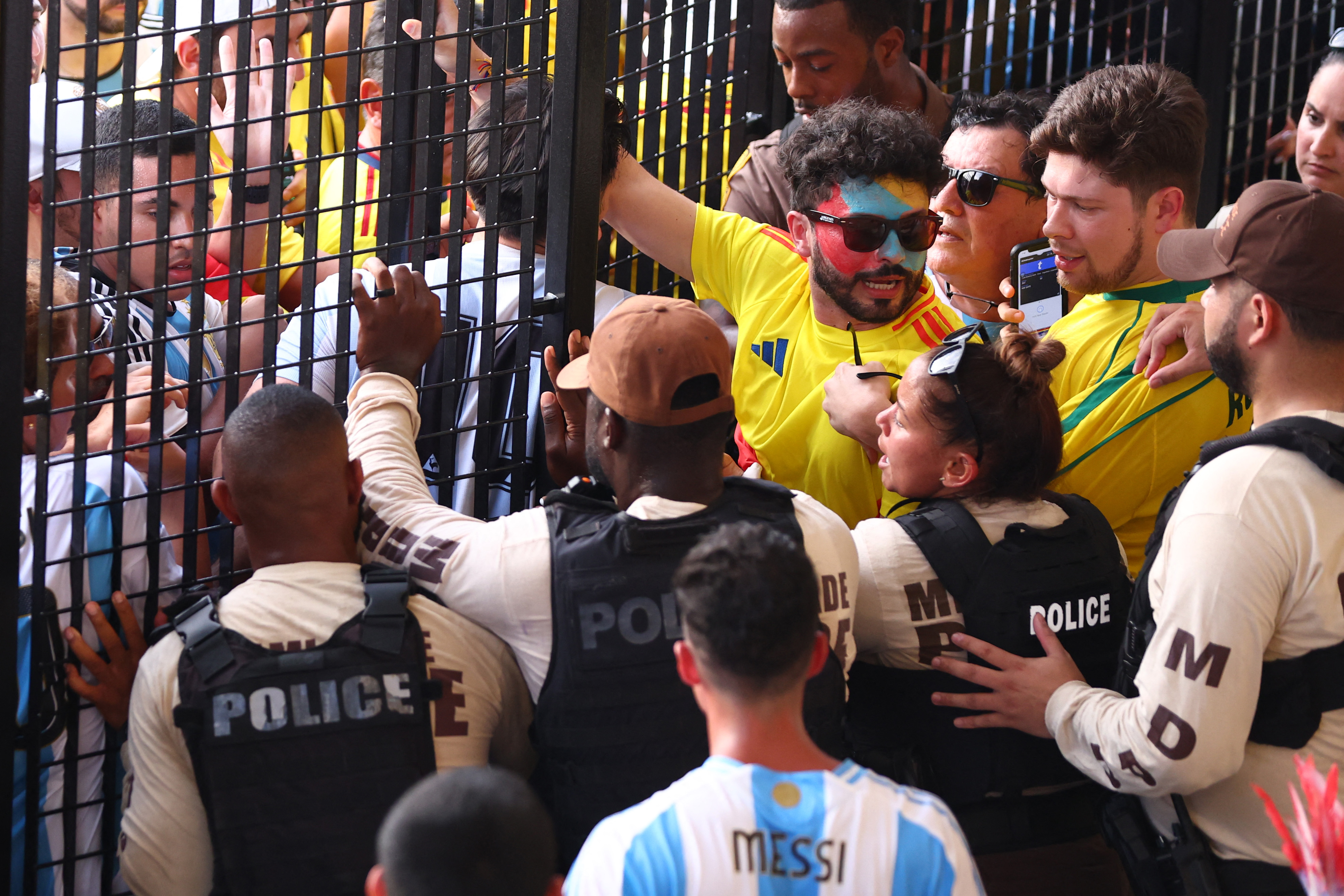 Tras caos en la final de la Copa América, van 27 capturados, varios colombianos