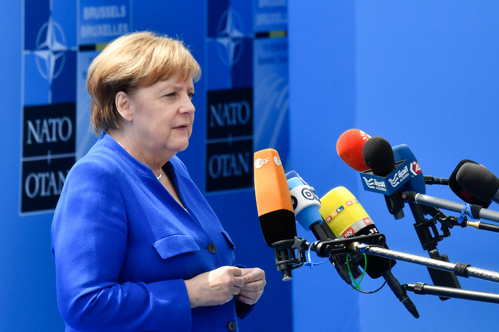 Tras críticas de Trump, Merkel afirma que su política es «independiente»