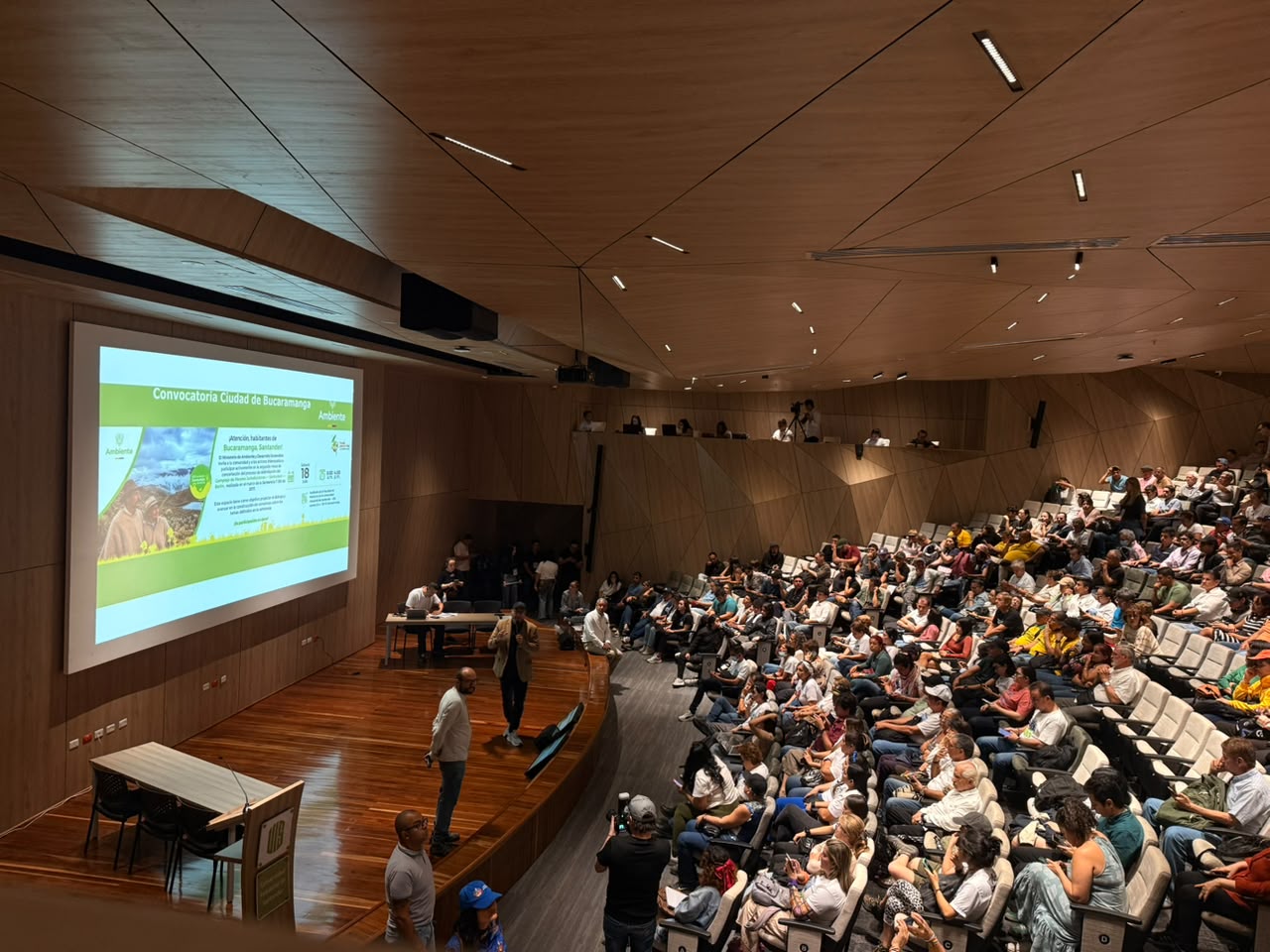 Segunda mesa de concertación para la delimitación del páramo de Santurbán en Bucaramanga.