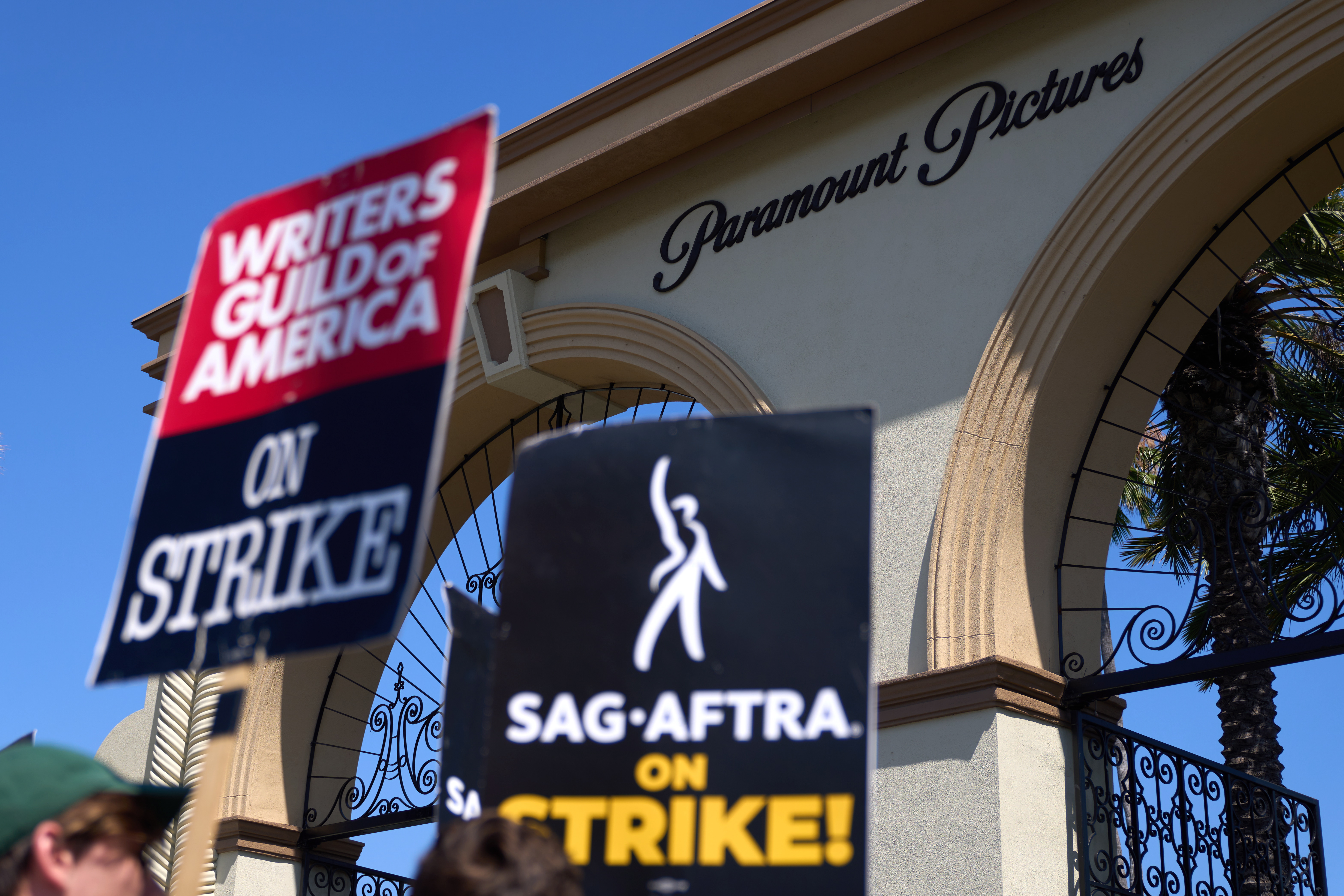 Huelgas en Hollywood: una carta al autor en el cine