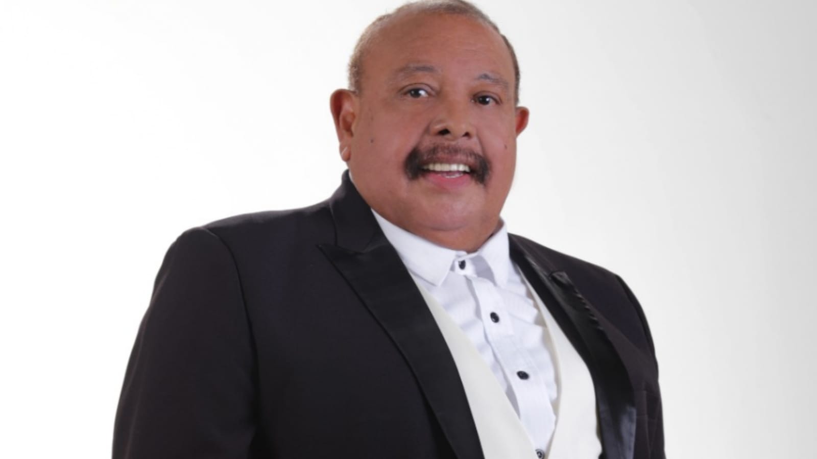 Juan Piña recibirá reconocimiento en los Latino Music Conference Barranquilla
