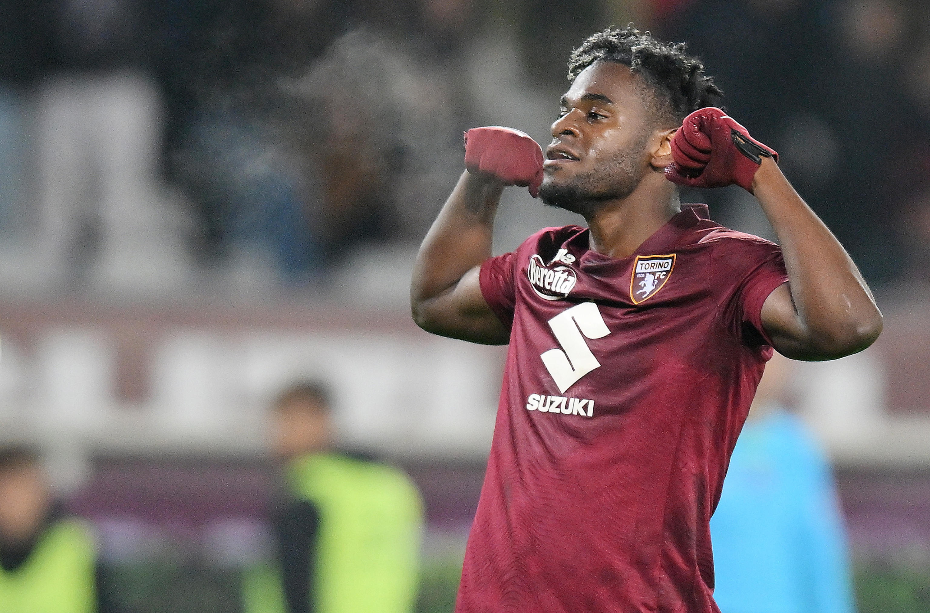 Duván Zapata y la ley del ex: vea el doblete del colombiano frente Atalanta