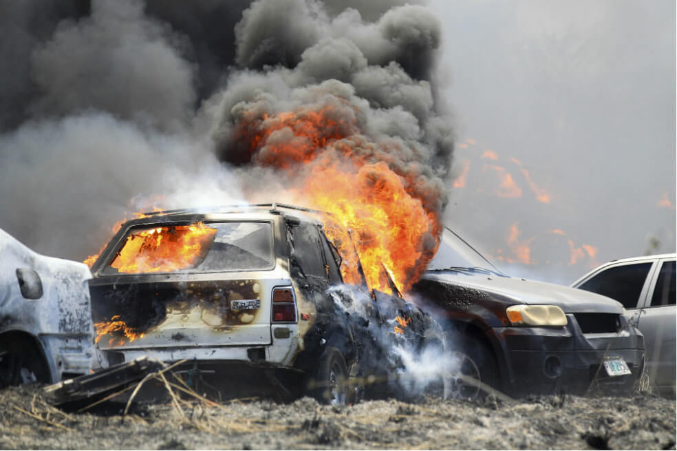 Incendio en Soledad, Atlántico, dejó 120 carros y 600 motos incineradas