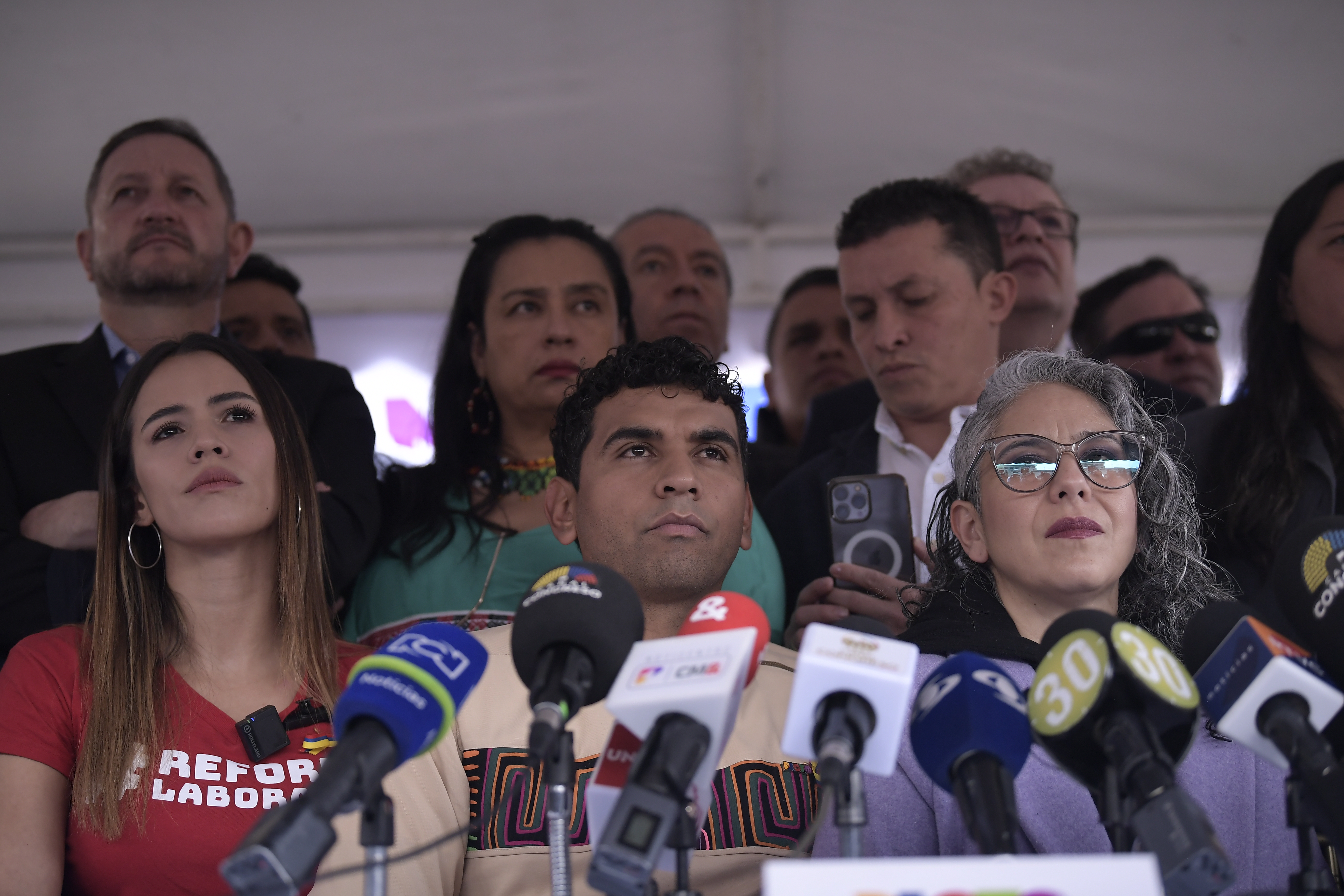 Pacto Histórico le pide al gobierno y al ELN una reunión extraordinaria