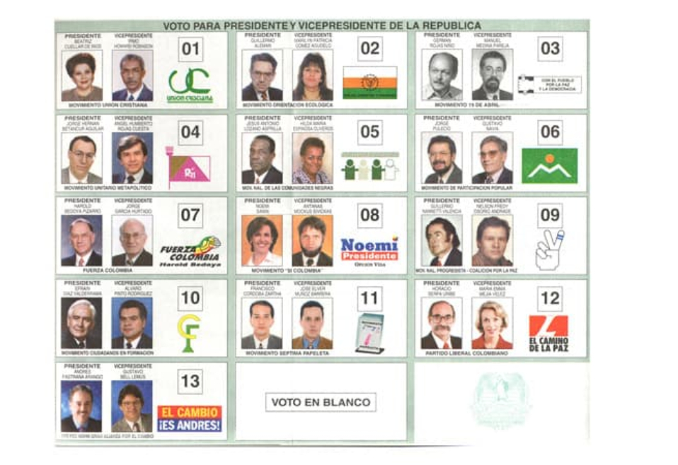 Las elecciones de 1998 estuvieron marcadas por el antecedente del proceso 8.000. Horacio Serpa se impuso a pesar de cargar con el lastre del gobierno Samper. Sin embargo, tuvo que pasar a una segunda ronda con Andrés pastrana. Noemí Sanín se convirtió en una tercería fuerte que retó a los dos candidatos de los partidos tradicionales.
