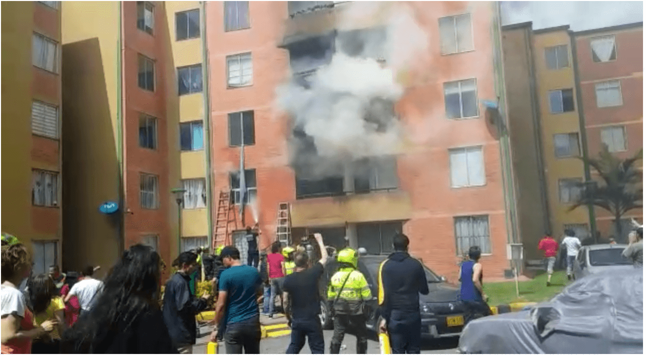 Incendio en el occidente de Bogotá deja un muerto y cinco heridos