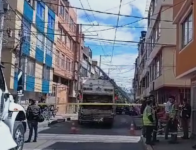 Movilidad hoy: continúa afectación vial en la Av. NQS con calle 45