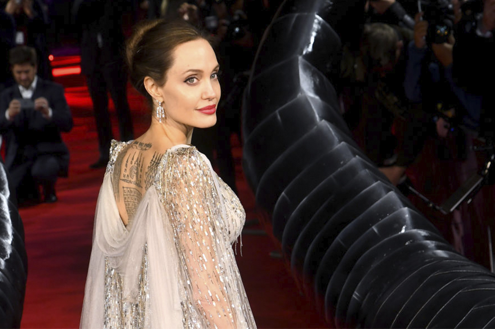 Angelina Jolie abre cuenta en Instagram y le gana a Jennifer Aniston