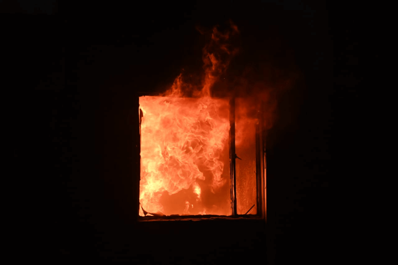 En imágenes: corto circuito provocó incendio en occidente de Bogotá