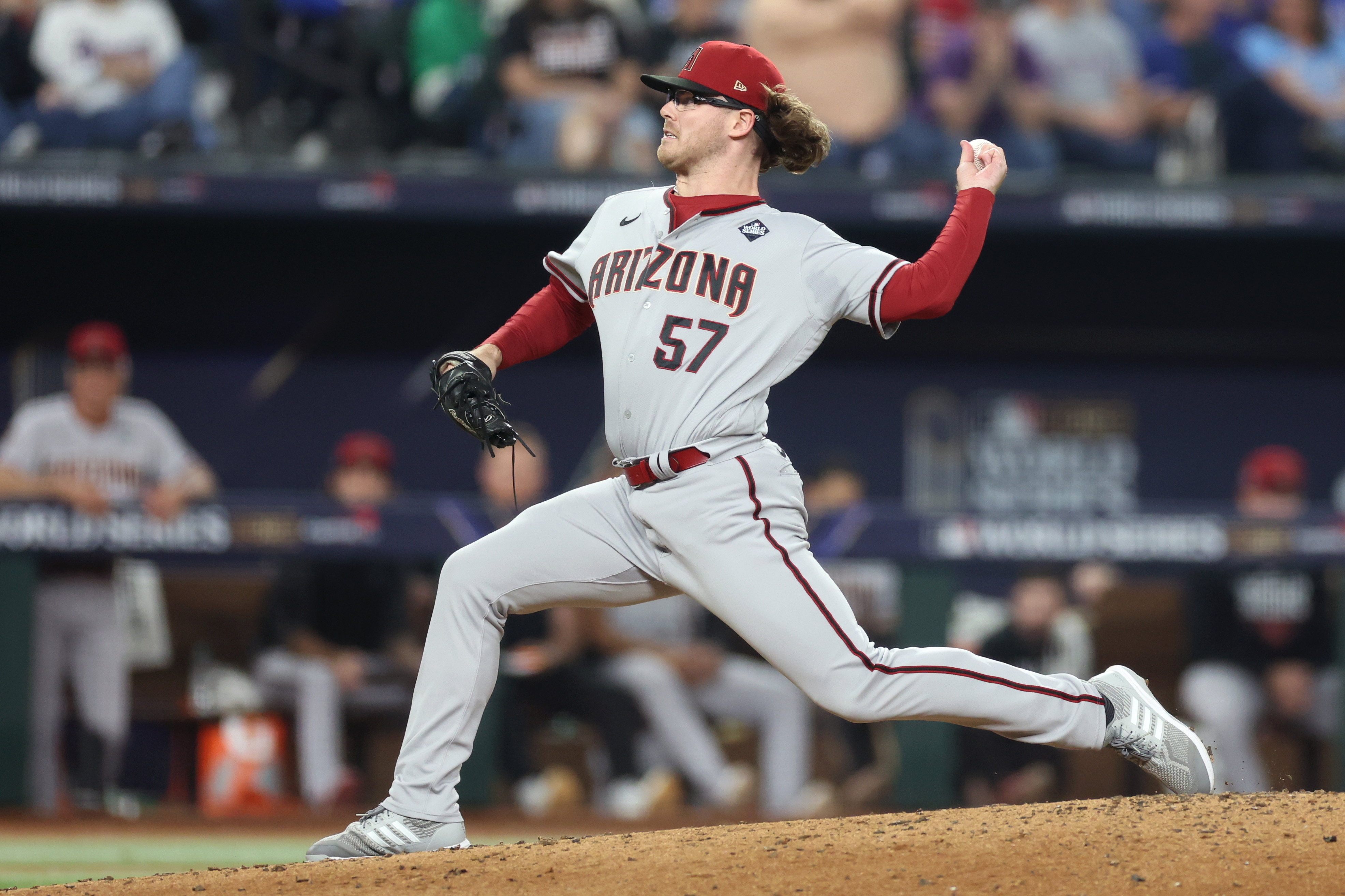 ¡Con el béisbol que quieren desechar!