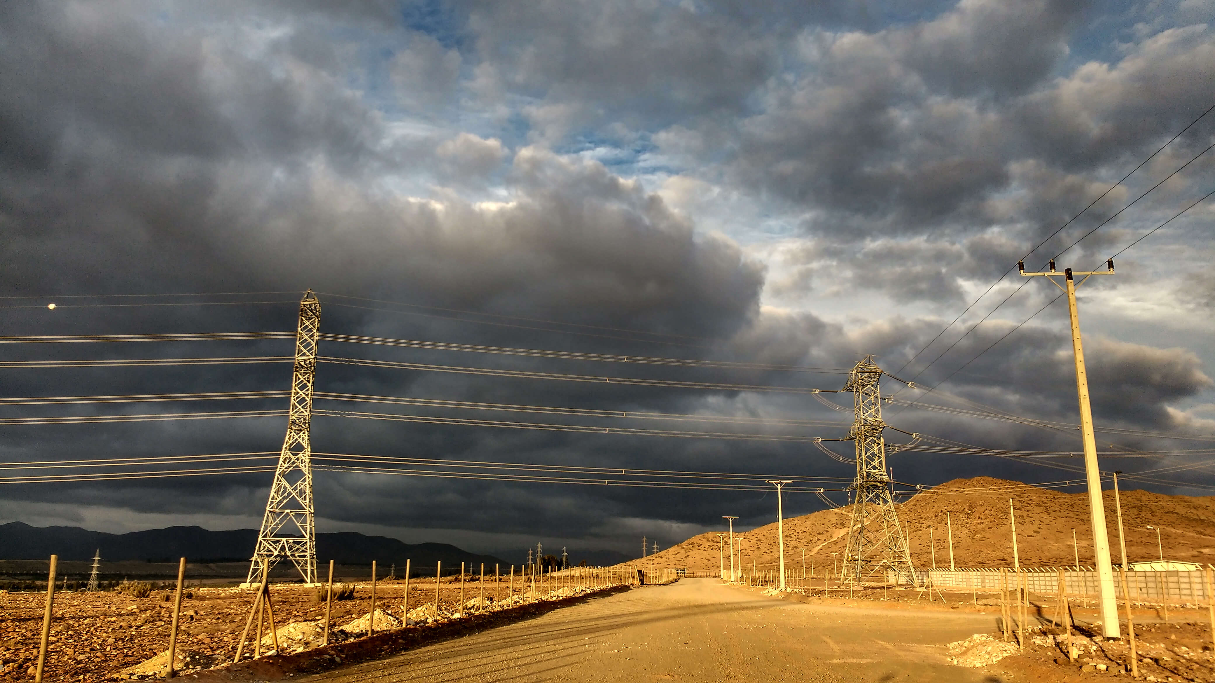 ISA pone en operación proyecto de transmisión en Chile que permite entrada de renovables