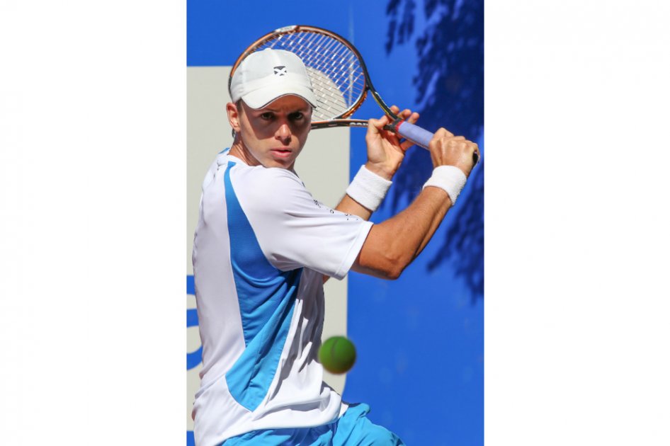 Alejandro González tiene en la mira a Kei Nishikori
