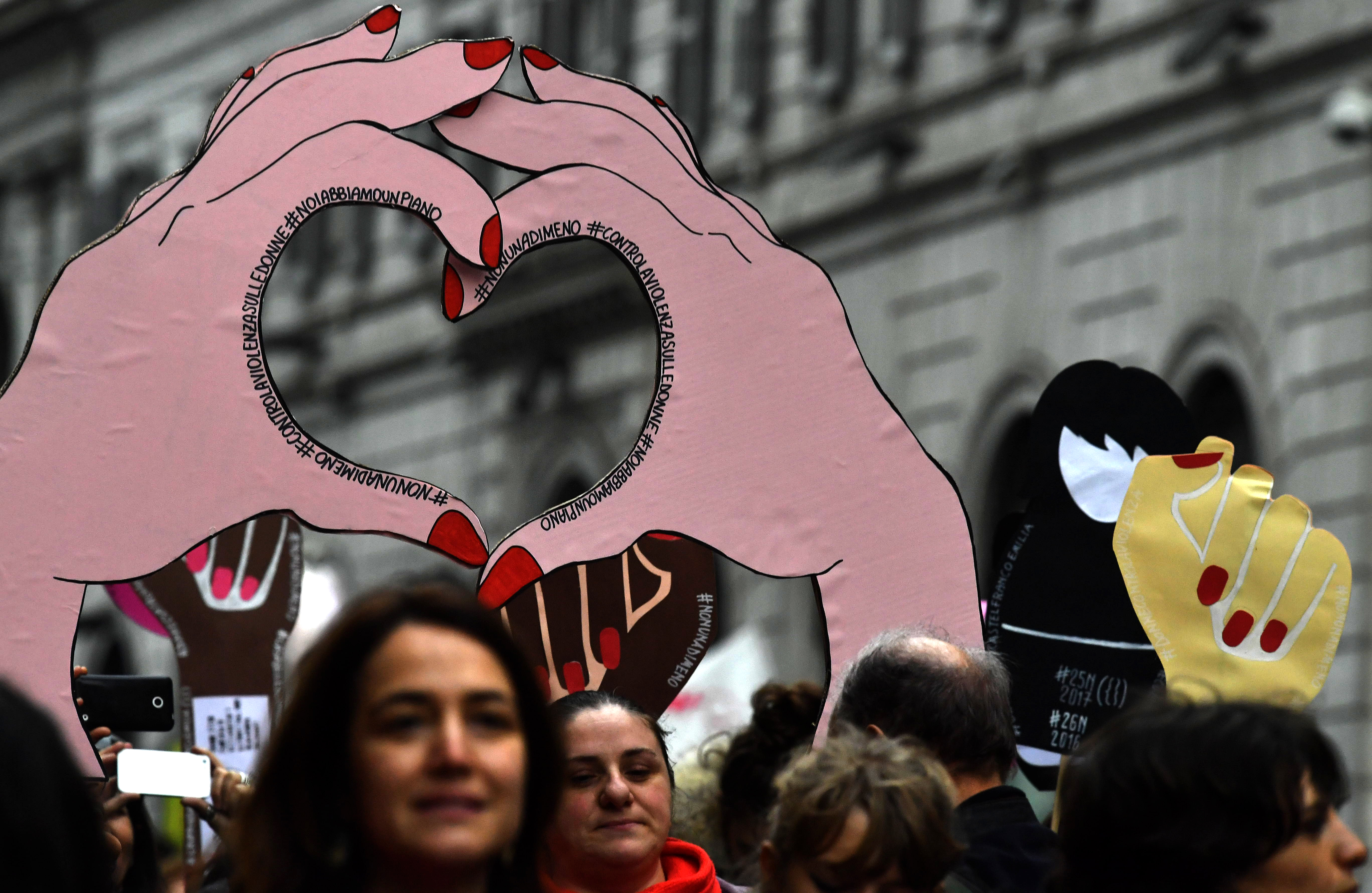 ‘No más violencia contra las mujeres debe ser propósito de todos’: Santos