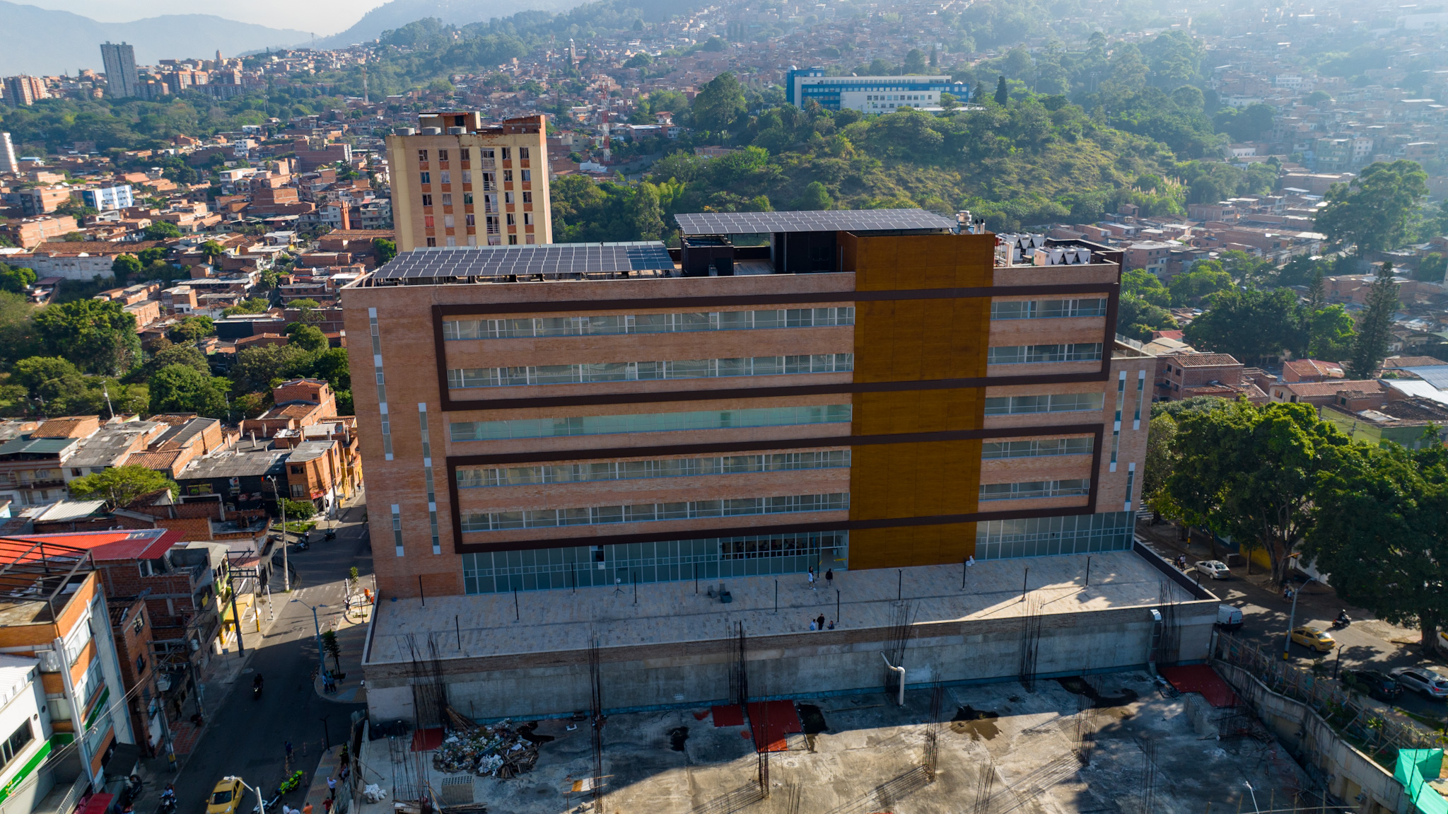 Medellín sigue avanzando sin elefantes blancos