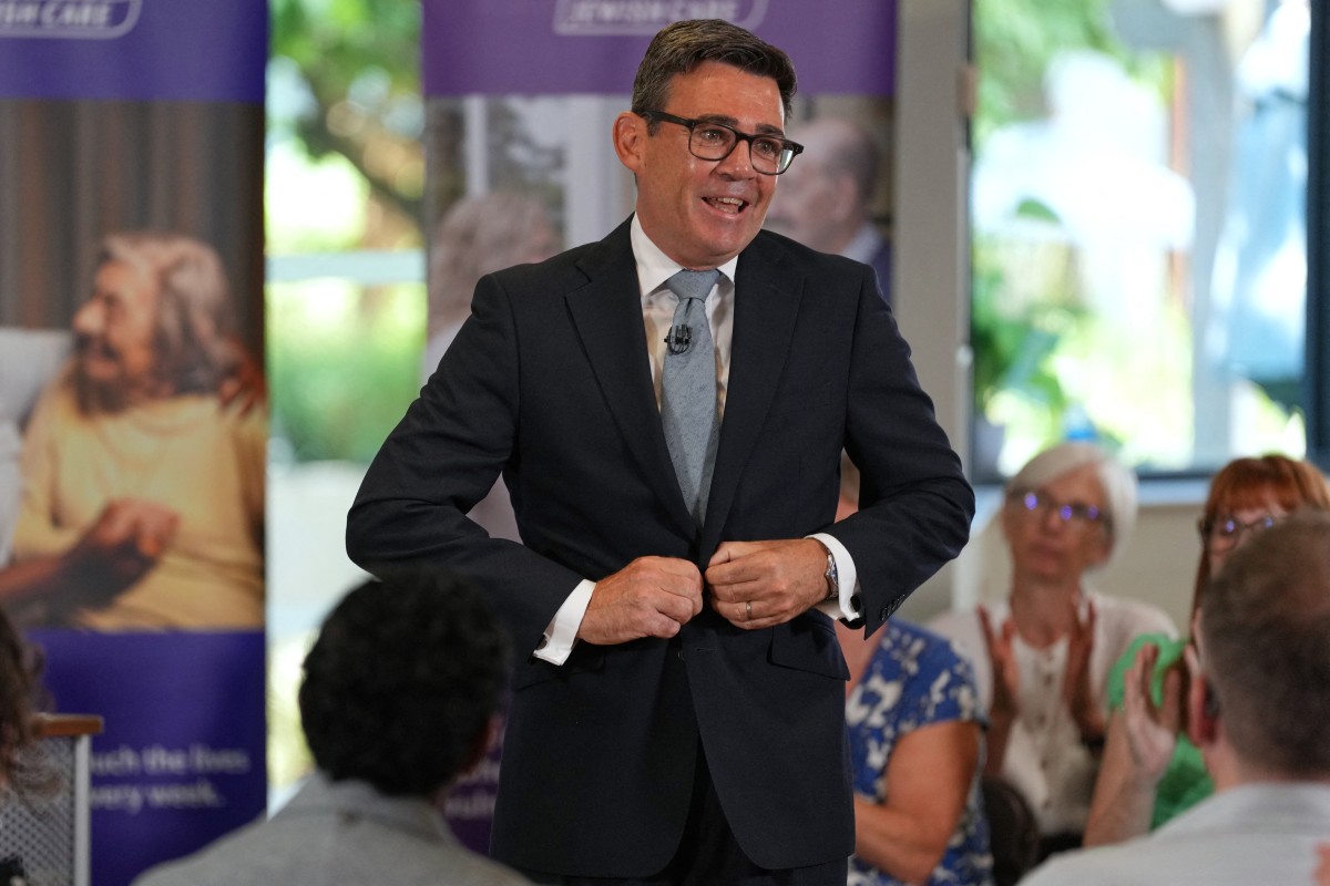 Primer ministro británico donará parte de su sueldo para ayudar a personas sin hogar