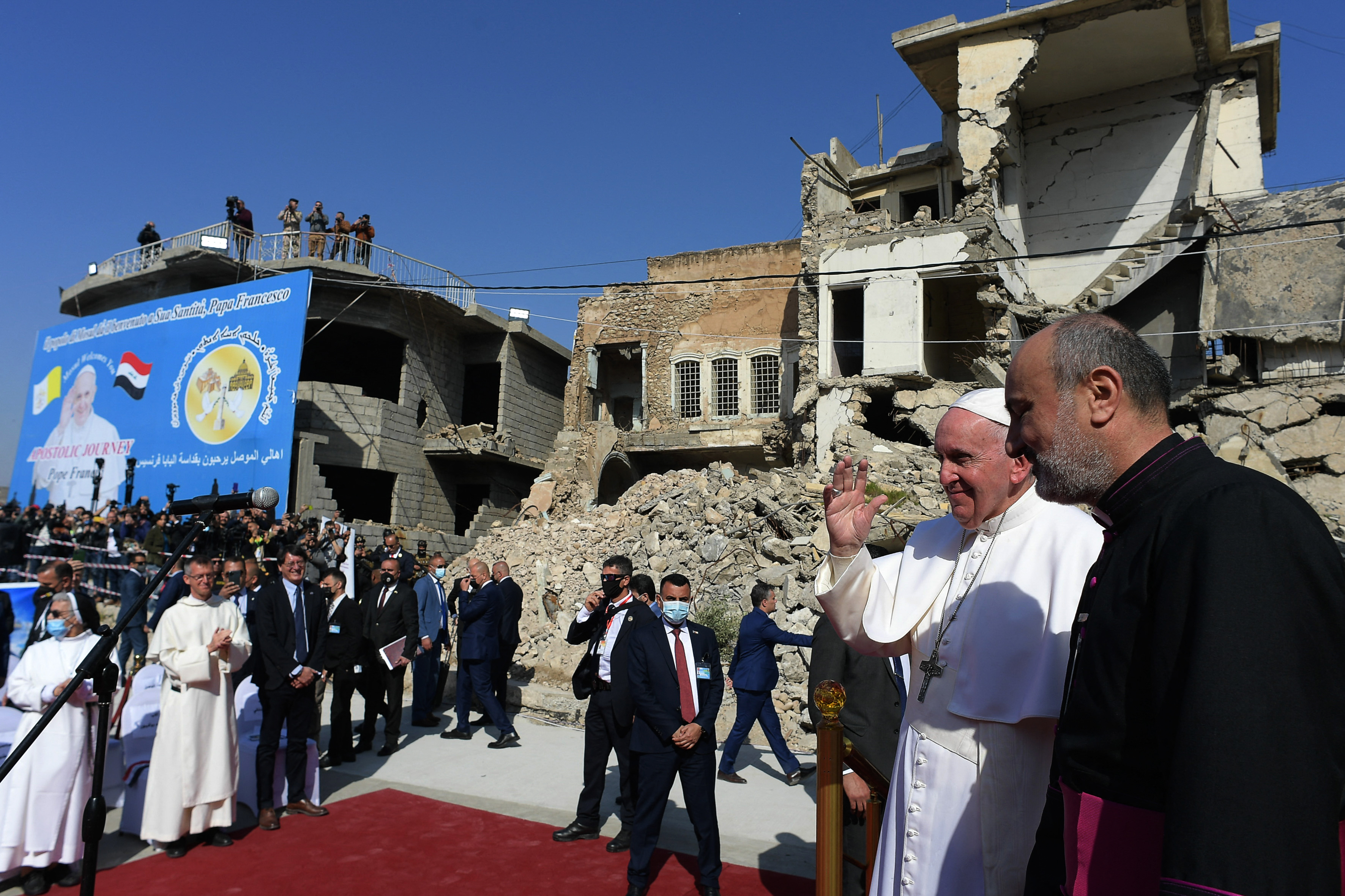 En fotos: tercer día del papa Francisco en Irak, ante las atrocidades del Estado Islámico