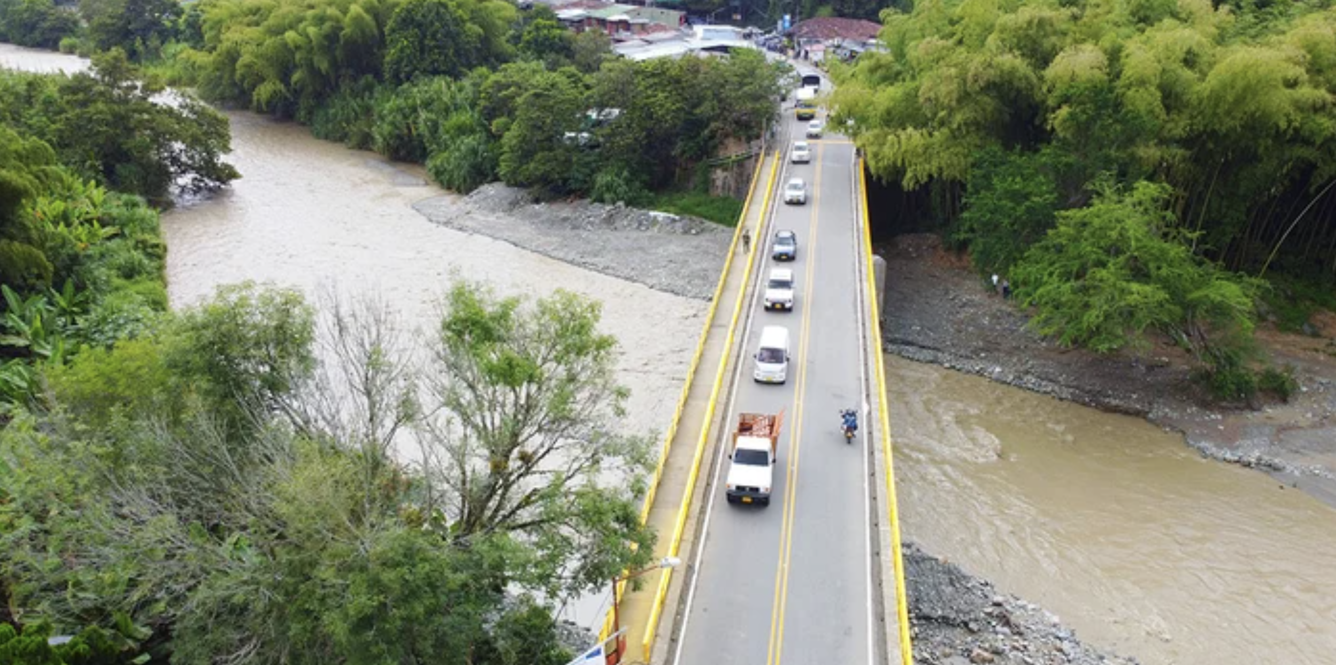 Más de 170 puentes del país requieren intervención inmediata: Contraloría