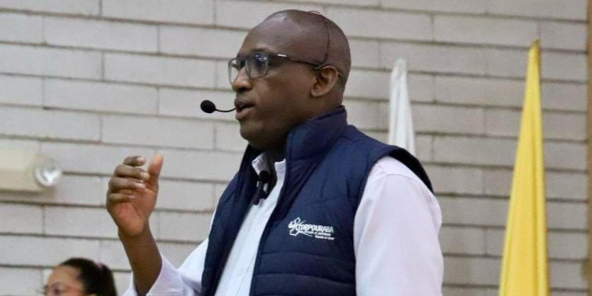 Alexander Cuesta, director de CorpoUrabá, ha sido señalado de ser cuota política de Daniel Quintero en la entidad.
