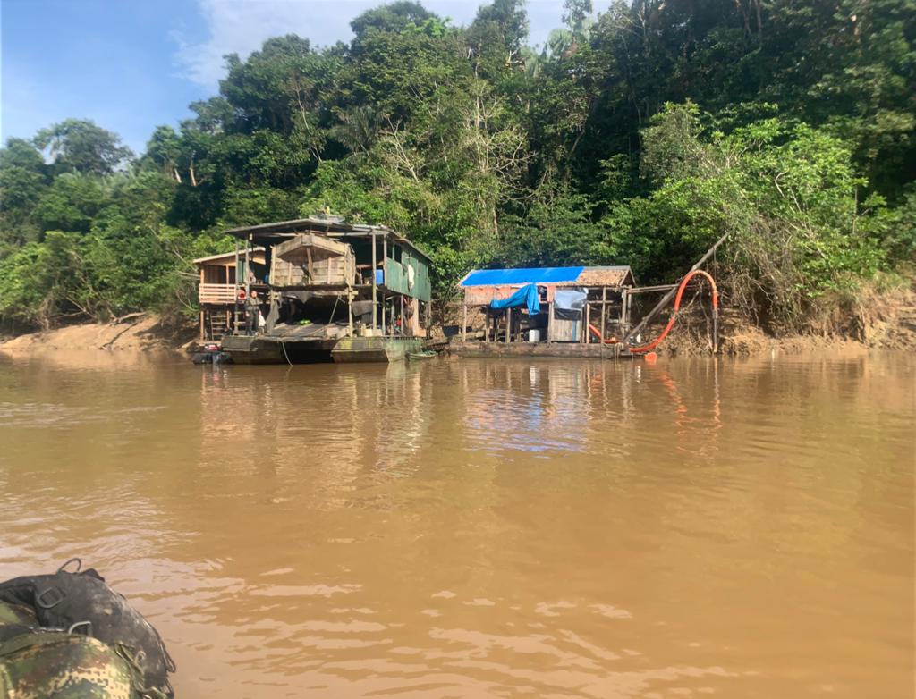 La minería ilegal en el Parque Río Puré no cesa en cuarentena