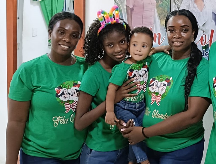 La maestra que murió junto a su familia en el derrumbe en la vía Quibdó-Medellín