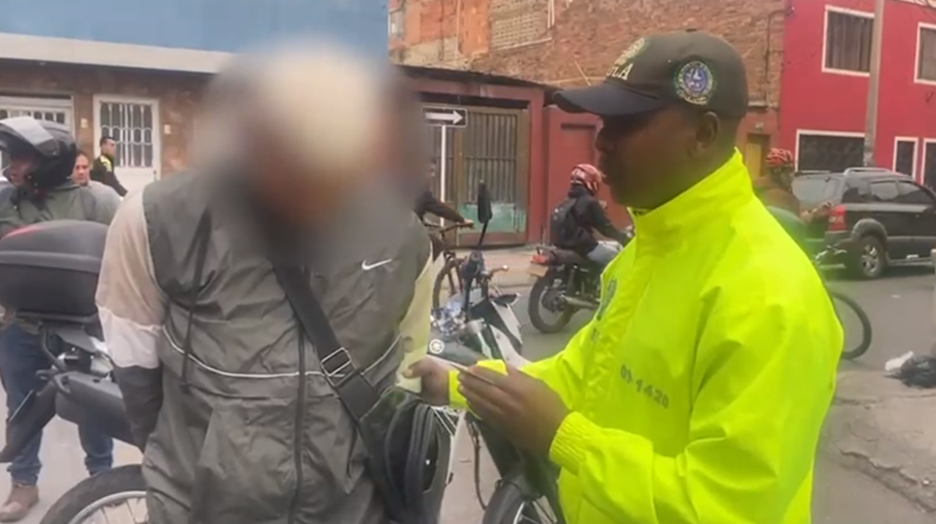 Capturan a dos ‘gota a gota’ que amenazaban y agredían a víctimas en el sur de Bogotá