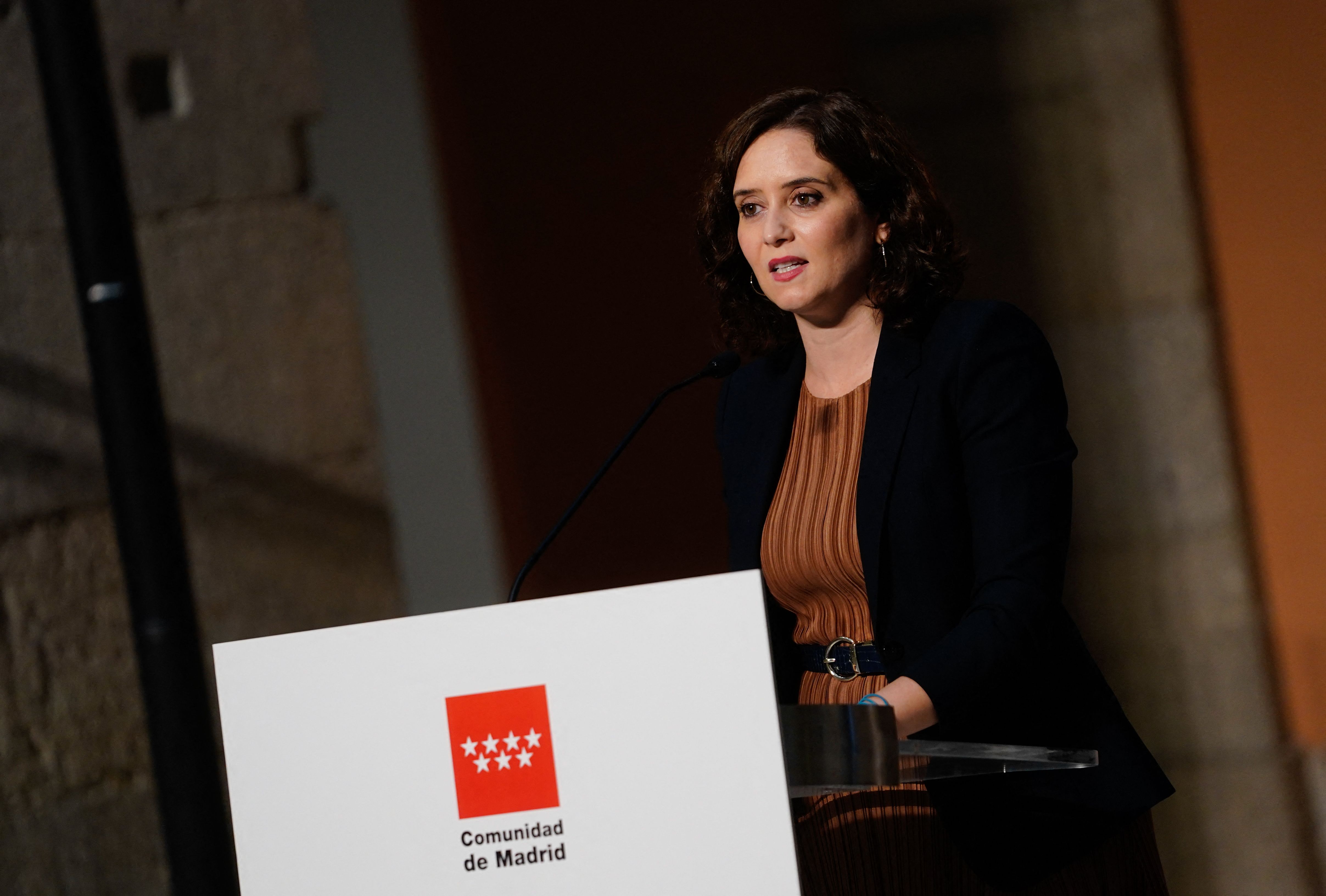 Presidenta regional de Madrid dimite y anuncia elecciones anticipadas