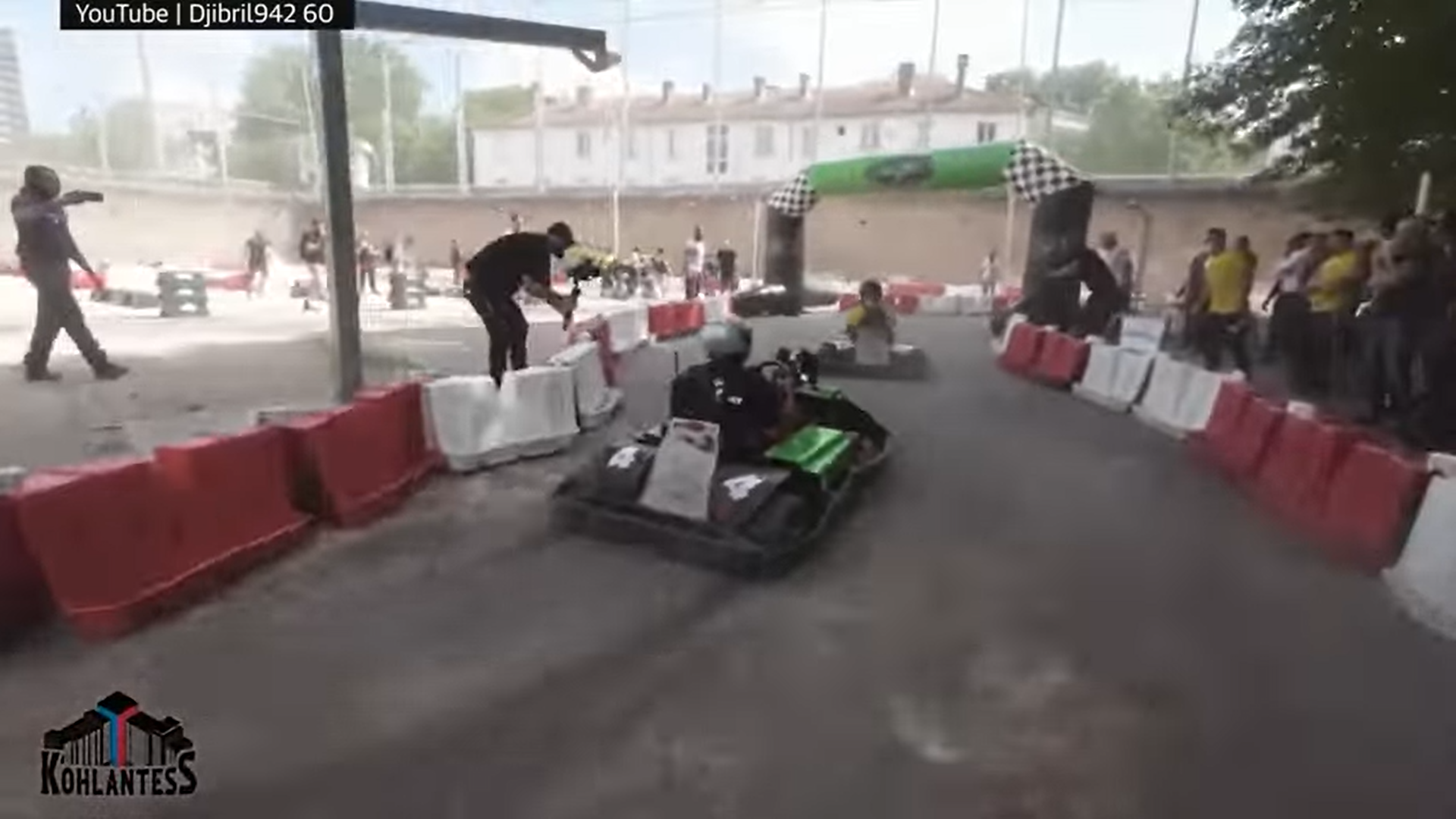 Cárcel con pista de karts y piscina enciende una polémica en Francia