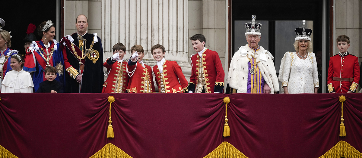Coronación Carlos III: ¿quiénes faltaron en el balcón real?