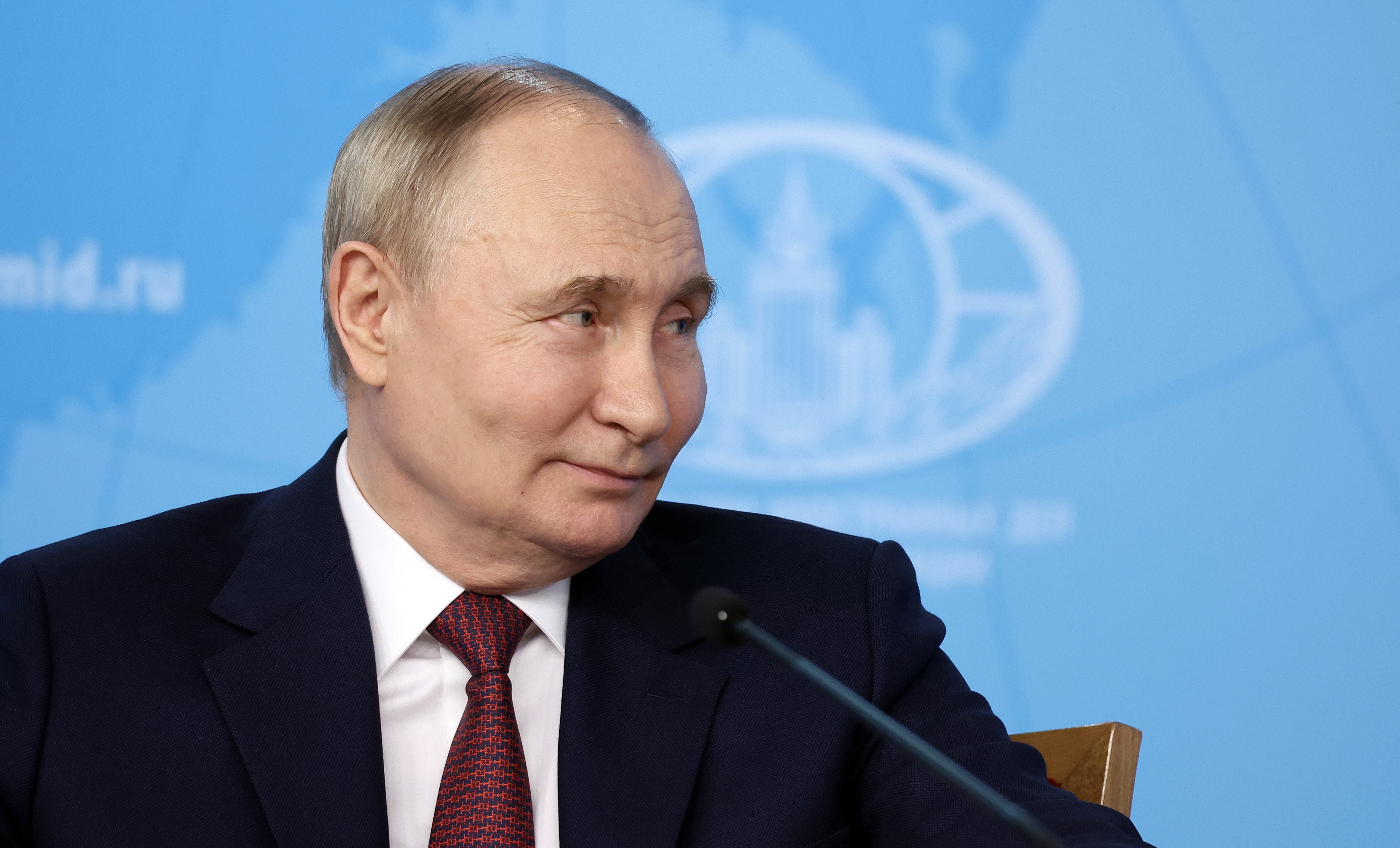 Moscow (Russian Federation), 14/06/2024.- Russian President Vladimir Putin holds a meeting with the leadership of the Russian Foreign Ministry in Moscow, Russia, 14 June 2024. 'Ukrainian troops must be completely withdrawn from the DPR, LPR, Kherson and Zaporizhia regions. From their entire territory, their administrative borders at the time of their entry into the Russian Federation. As soon as Kiev announces this and gives a promise not to join NATO, we will immediately ensure the safe withdrawal of Ukrainian troops and begin the negotiation process', Putin said at the meeting. (Rusia, Moscú) EFE/EPA/VALERIY SHARIFULIN/SPUTNIK/KREMLIN POOL / POOL MANDATORY CREDIT