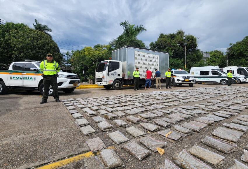 Policía logró incautar más de una tonelada de marihuana en la vía Bogotá-Girardot