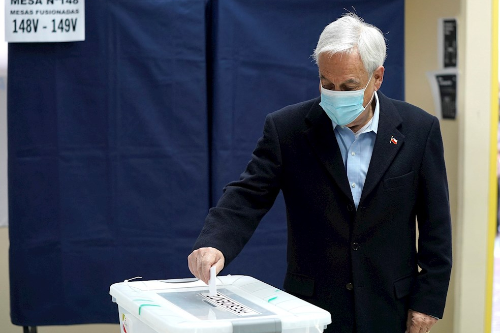 Las elecciones primarias en Chile que se celebran este domingo, explicadas