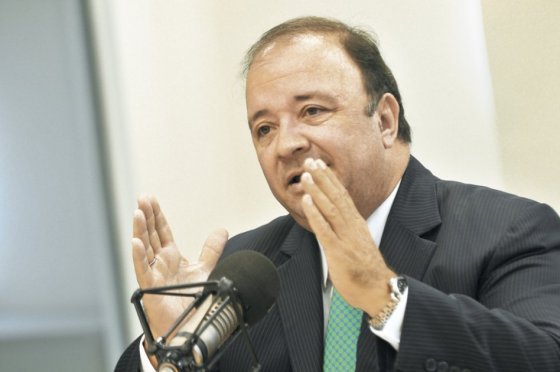 «No vamos a empezar desde Colombia una guerra»: mindefensa al uribismo