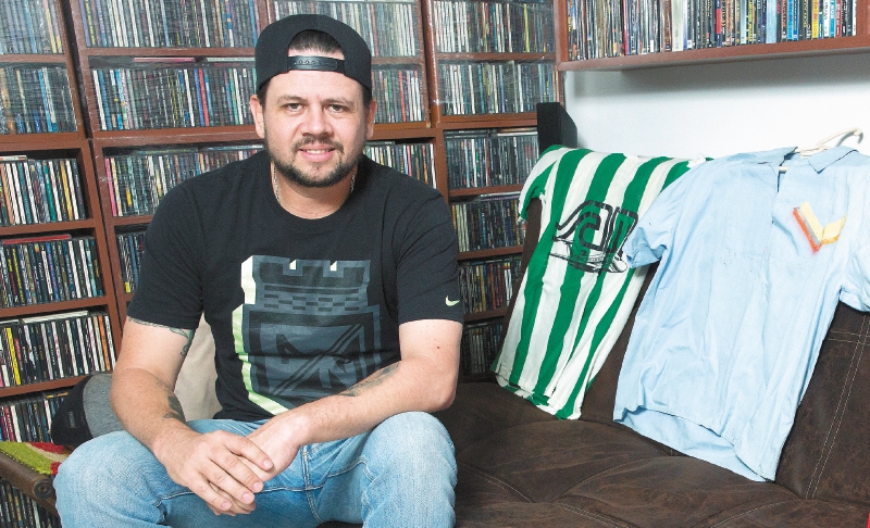 Felipe Muñoz líder de “Los del Sur” quedó libre, pero no podrá entrar al estadio