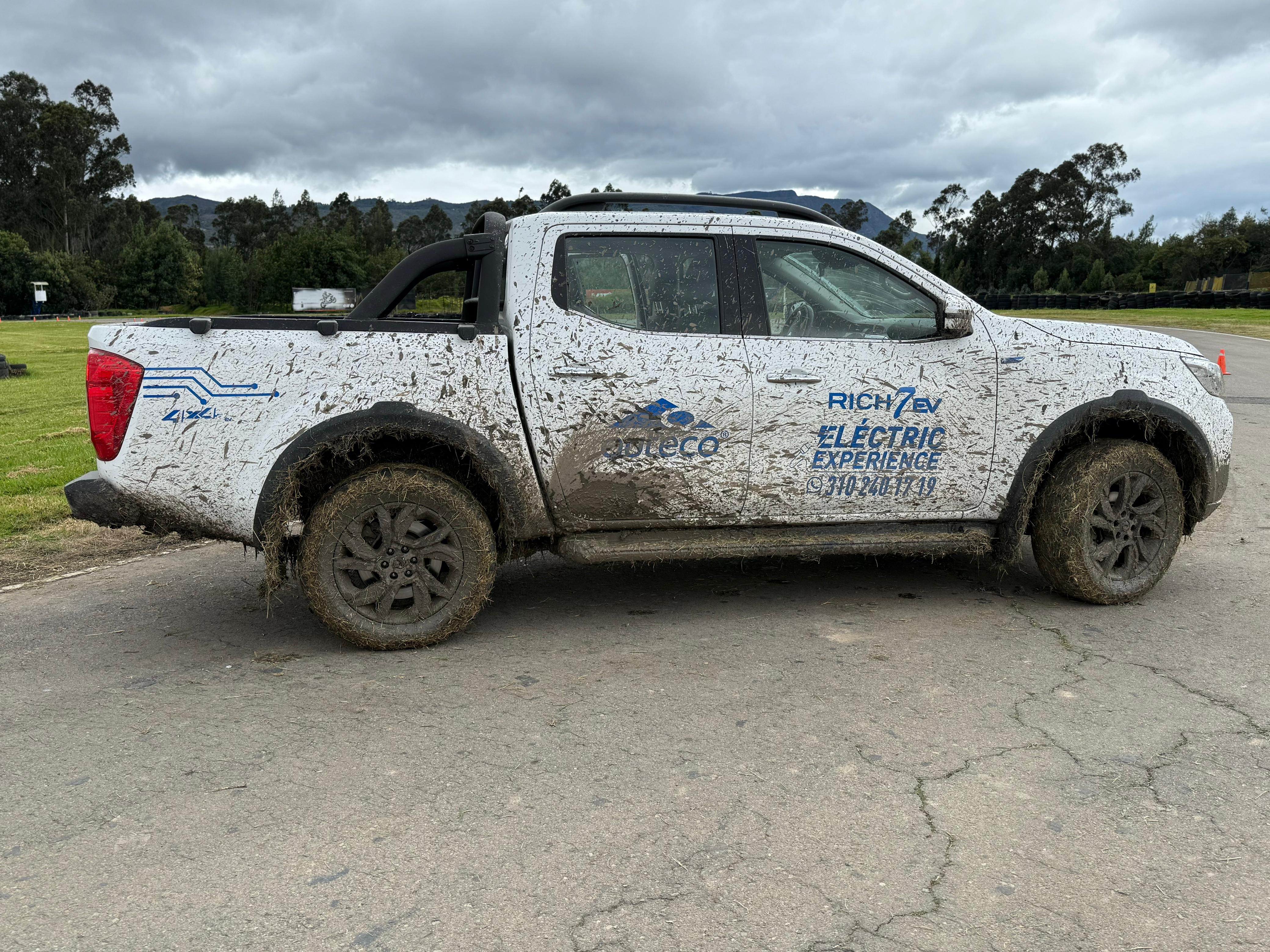 Auteco Blue presento una SUV y su primera pickup 4×4, ambas eléctricas