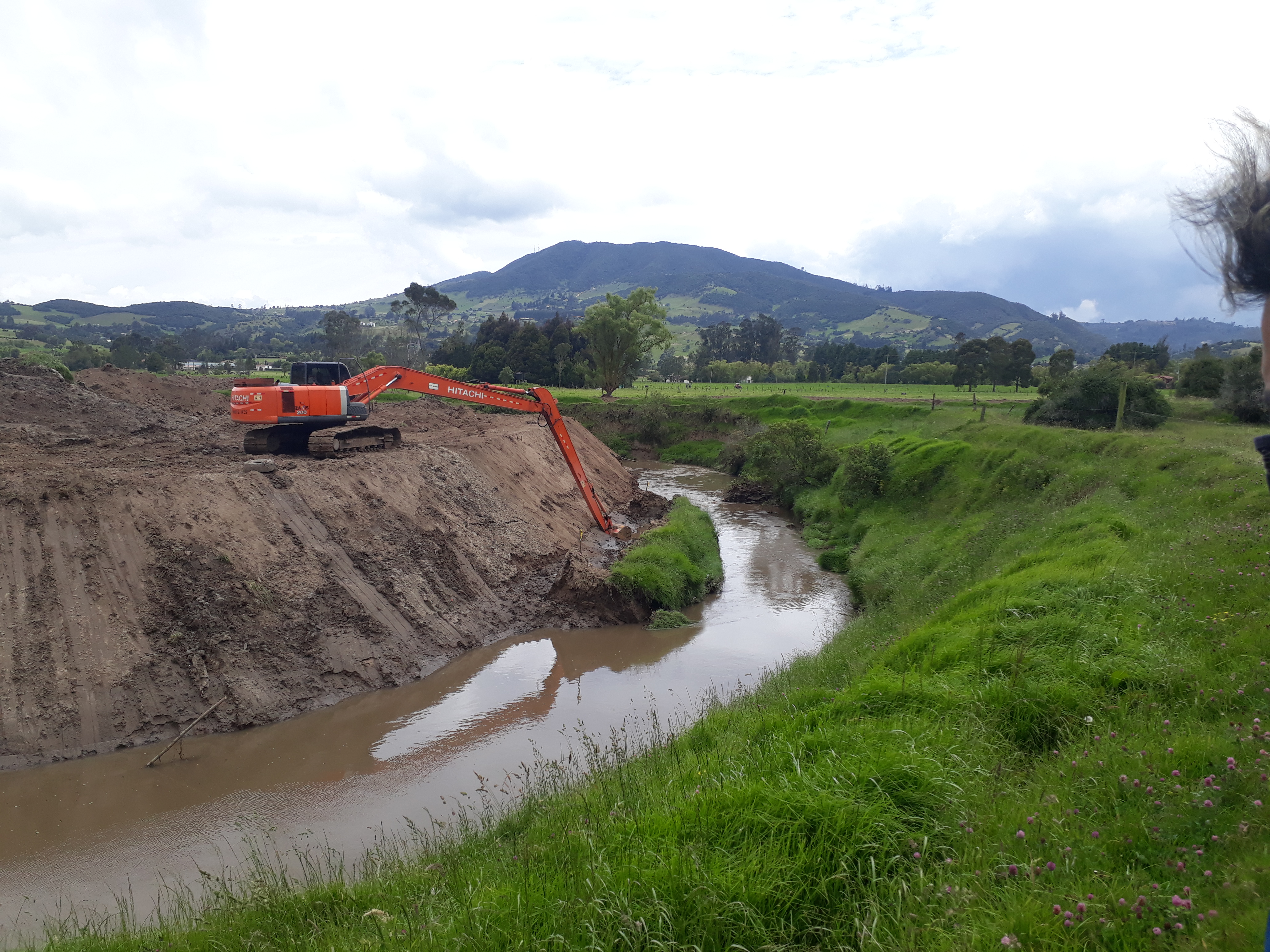 Las inquietudes que dejan la intervenciones de la CAR en los ríos de la Sabana de Bogotá