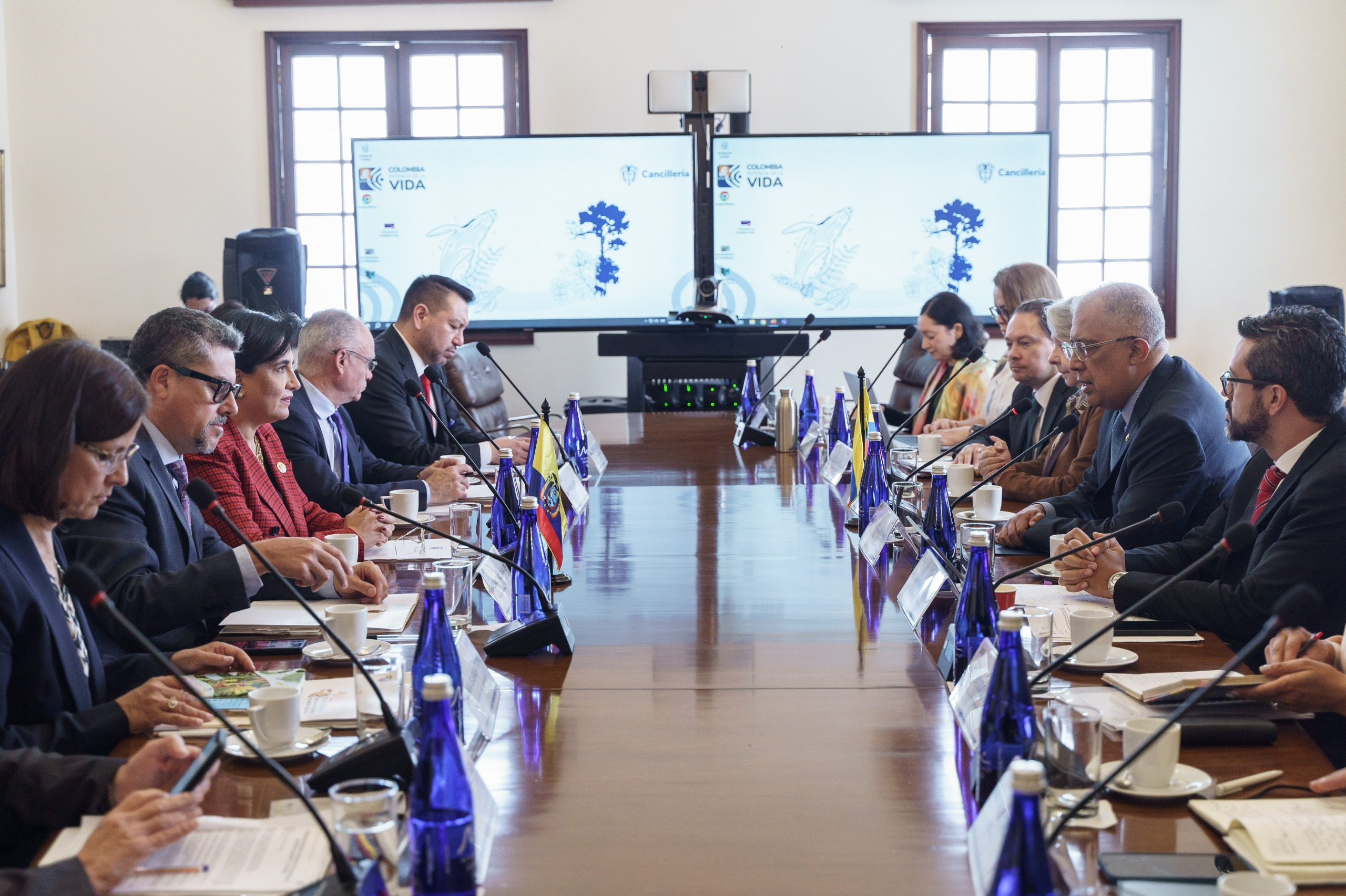 Colombianos presos en Ecuador: ambos países hablan de “repatriaciones voluntarias”