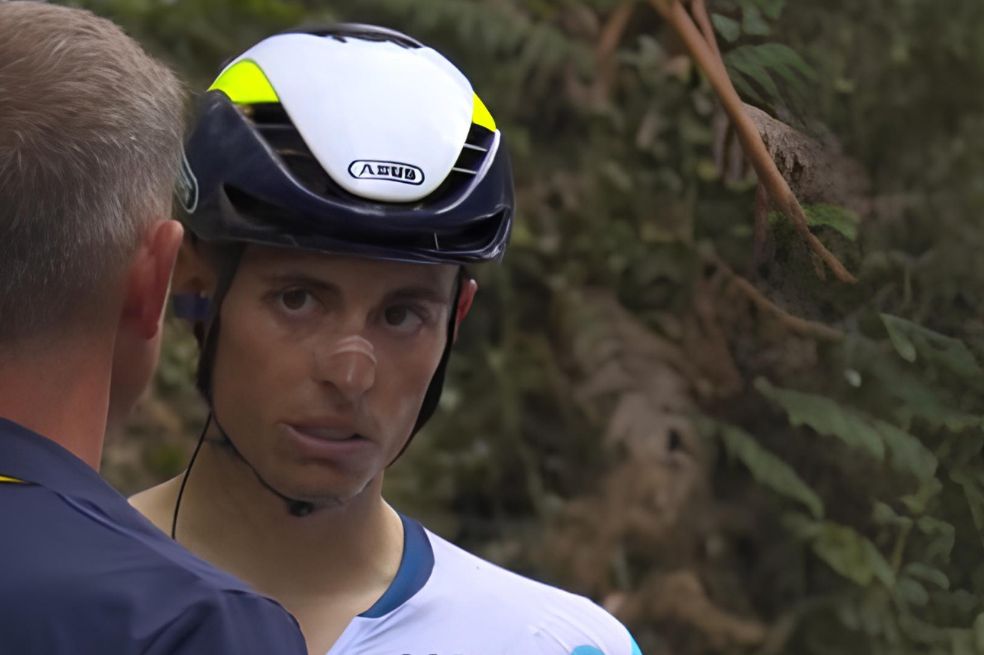 La imagen de la transmisión de la carrera cuando Enric Mas sufrió su caída. / Caracol Televisión