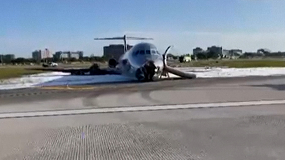Investigadores viajan a Miami para esclarecer el caso del avión que se incendió