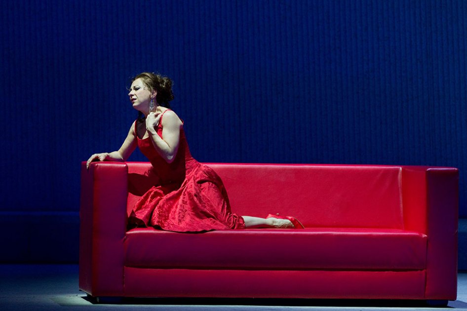 Natalie Dessay como Violetta en “La Traviata” de Giuseppe Verdi. / Marty Sohl