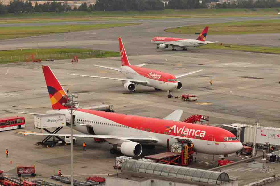 Avianca y pilotos se reúnen este lunes para buscar soluciones