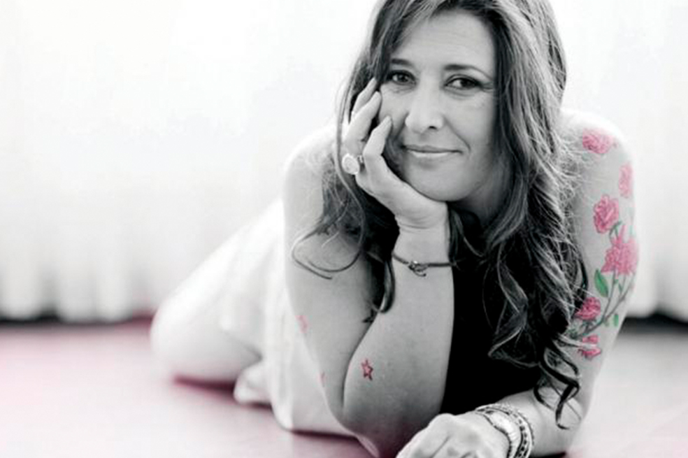Elsa Riveros, cantante de Pasaporte, regresó a la música para matar la tristeza