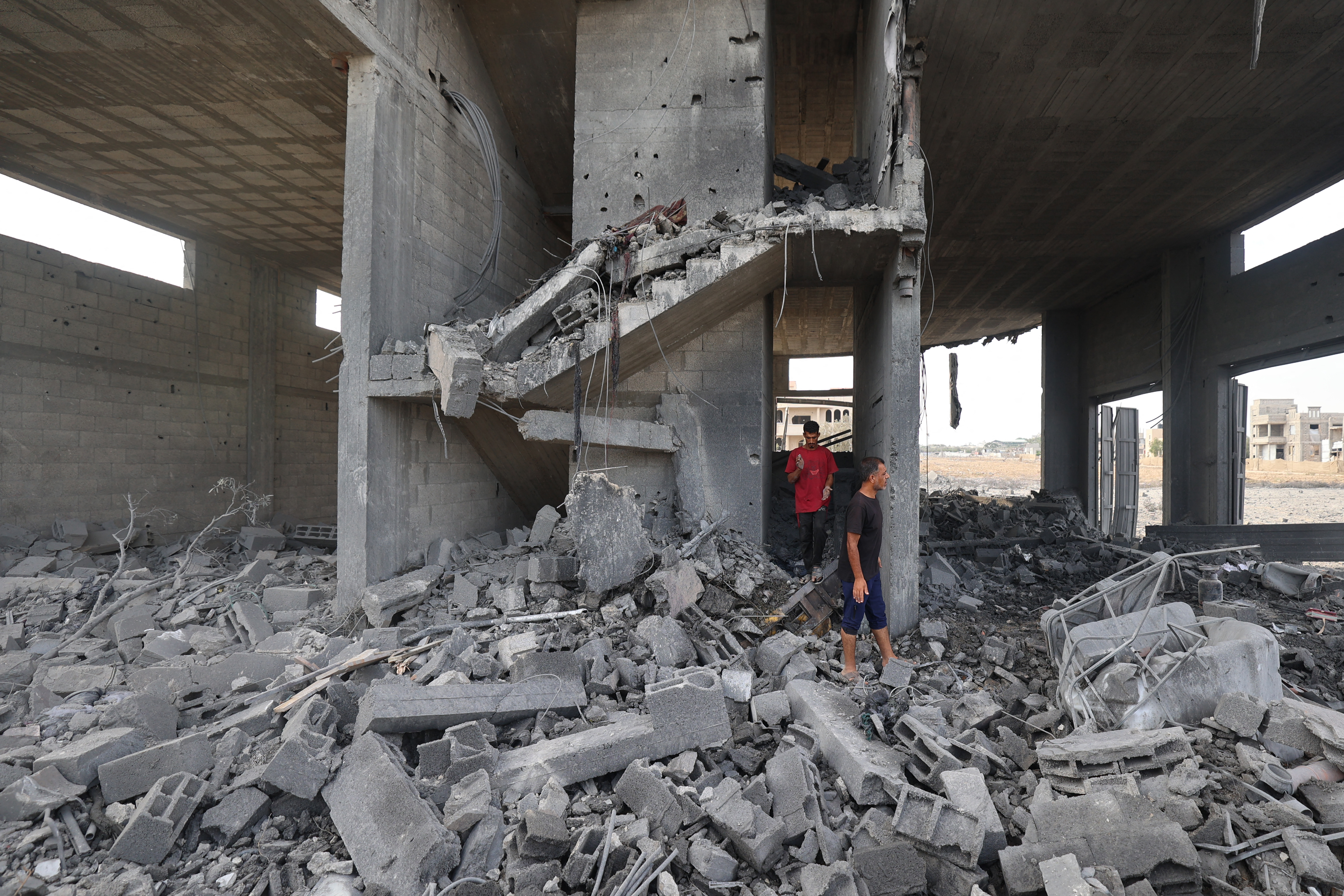 Más de 50 muertos en ataques israelíes en Gaza, mientras siguen las negociaciones