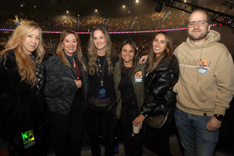 Rosario Jacome, Adriana Restrepo, Eloísa Restrepo , Ana María sabogal , alejandra escobar y Diego Muñoz
