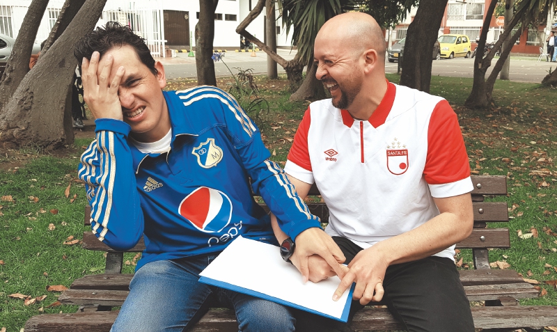 Así se disfruta del fútbol sin verlo ni oírlo
