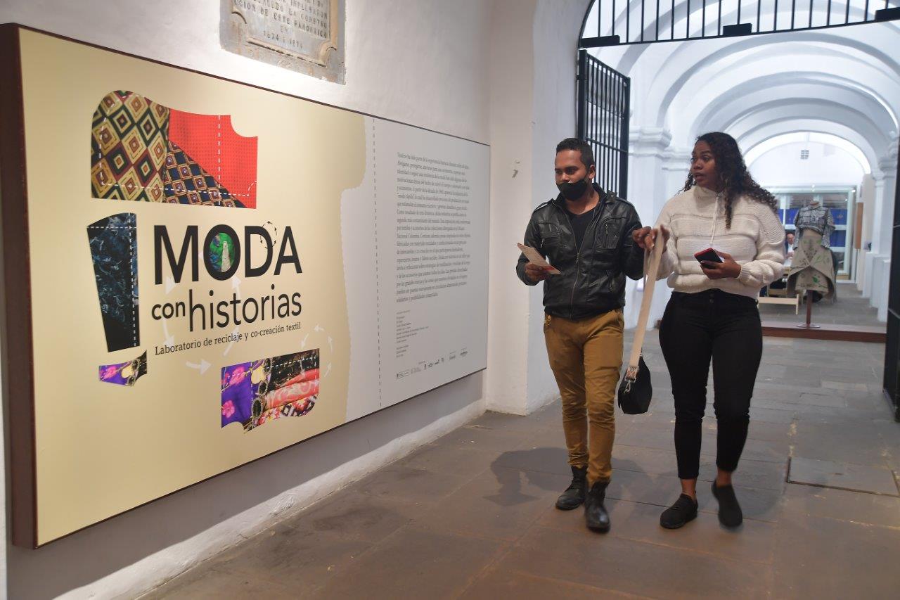 Historia y reciclaje, una exposición de moda en el Museo Nacional