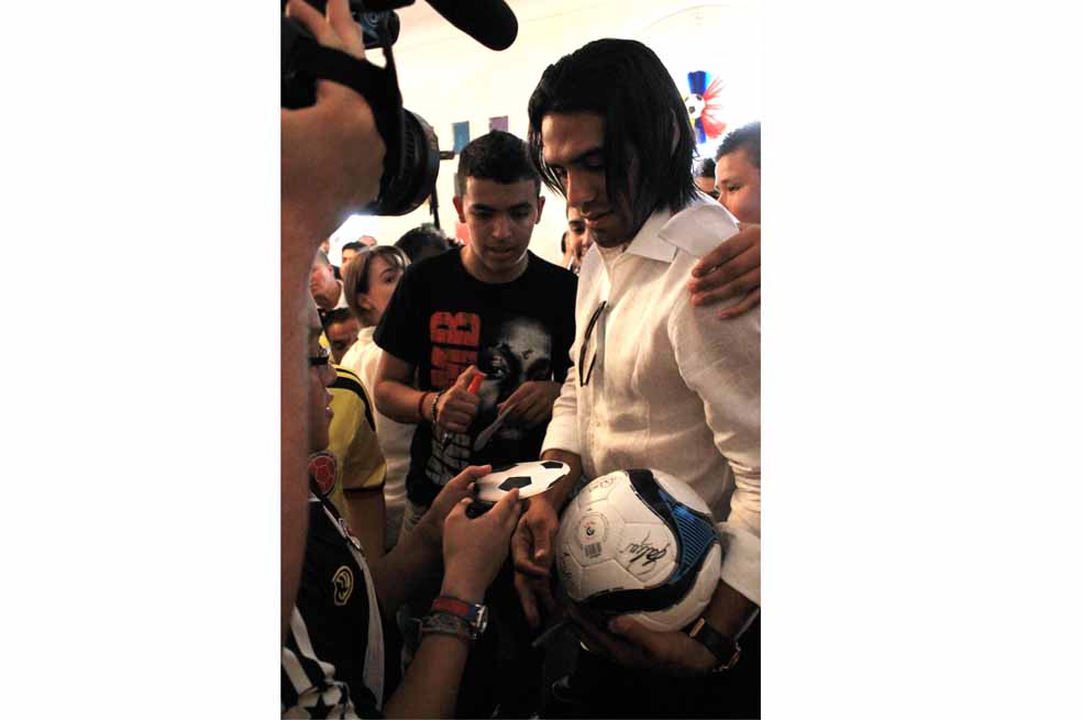 La bienvenida a ‘El Tigre’ Falcao